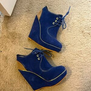 Chunky Royal Blue Suede Booties